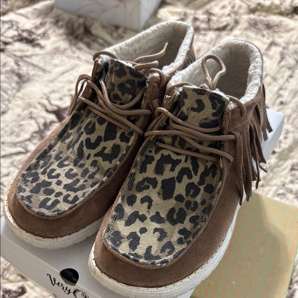 Leopard Print Moccasin Shoes